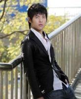 周展翅个人资料